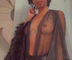 Fredericksburg escorts - Text me up on Snapchat @hotbbay23✔Eat my pusssy Or Anal ❤️💋❤️Fucck My As 💋Available 24/7 Hour📞Incall,📞Outcall and 🚘Car call/Hotel Fun💋