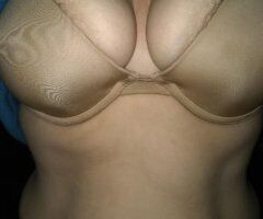 Philadelphia escorts - car date