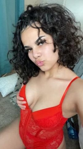Heyy loves 🤍 cuummm play with a stunning, sweet & petite babe with the best 5 🌟treatment! - 1