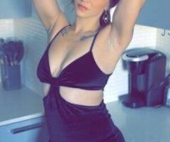 Sexy Eyes & Thick thigh - Image 4