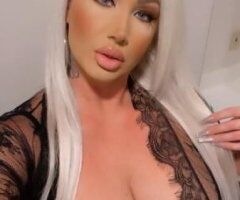 Palm Springs escorts - Back in town 2 days only 4/14-4/16