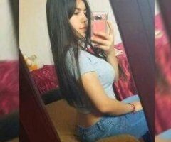 Northern Virginia escorts - i am 21 looking to relax