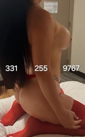 Ardiente COLOMBIANA 🇨🇴Muy juguetona experta en mamar verga,eso me exita !🔥 - 1