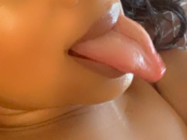 LAYLA KUMMZ💋NURU BODYGLIDES💦😻🍆👅🍑 140HHR - 1