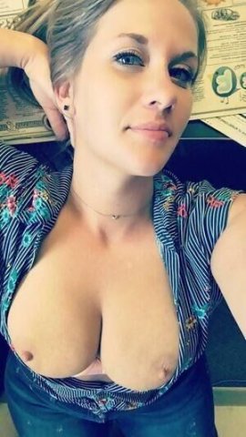 💙💚💜🔥 40 Years Very Innocent Older💗👌Enjoy for In call and Out call ✔Car dat ✔ Amazing Service 🔥 - 40 - 1