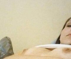 South Bend escorts - All 3 holes open for fun & its my birthday! cum play now guys!
