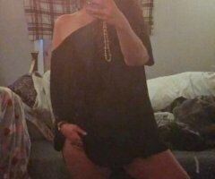 professional discreet Escort - Image 2