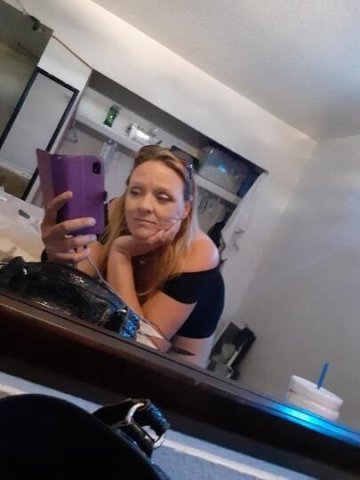 TEXT ONLY PLEASE....AM IN YUMA NEED SHIT ANYONE HAVE ANYTHING I NEED TO GET MY HEAD CLEAR! - 1