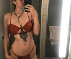 Detroit escorts - 2 girl special!! 💜Upscale Novi incall💜