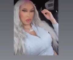 SEXY SNOWBUNNY 🩷🏆😈🥰 - Image 2