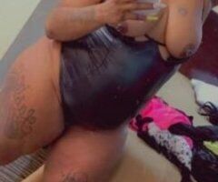 A SWEET TREAT 🧁🍭 YOU SHOULD TRY BBW 🍑 RED ❤ THICK AND TATTED IM AVAILABLE FOR INCALL INCALL INCALL ONLY!!☎☎ CATCH ME WHILE YOU CAN 😁 - Image 4