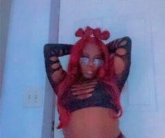Come have some fun with me Daddy 😘 - Image 10