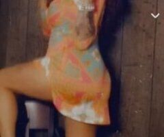 hott now - Image 2