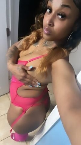 Sexy pink pussy - 1