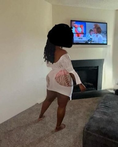 Miss Ashley new in town looking to have fun QV $100 - 1