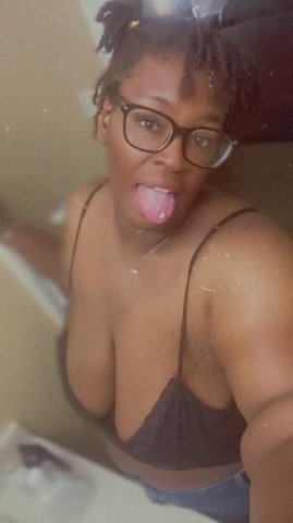 BBW 🥰🫶🏿 - 1