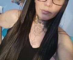 💋💋💗tatted Bunnie wet💦bbj 💋💋 - Image 1