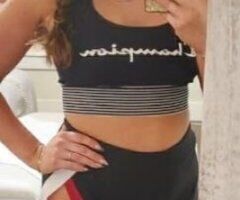 San Fernando Valley escorts - classy upscale party pal looking for new friends lets party n play