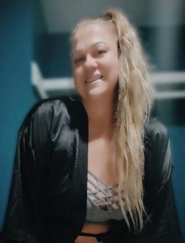 Milf💨💨 SnowBunny👉WeTT & Ready FOR U 🧐I GoTT 👉The EXPERIENCE U NEED😉😂👌 - 1