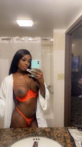 Sexy hot 🔥 🥵 Ebony Goddess 😍 ♥ ready to play - 1
