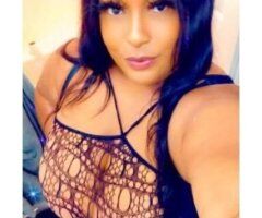 SEXY BBW POLE DRAINER VISITING - Image 10