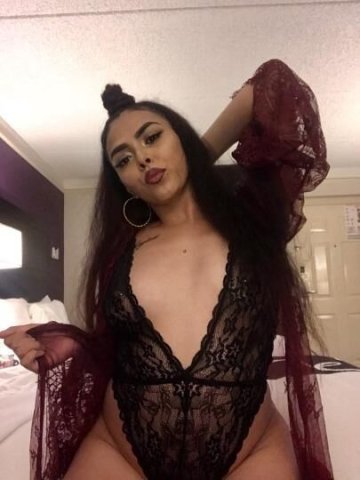 New Cali exotic beauty in town for incalls 6/5. Dont miss out! Ask for my reviews😘 - 1