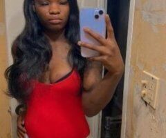 carplay only dont miss out 😍🤤Short thick Stallion🔥 wet💦& creamy🍦pussy ready for You - Image 3