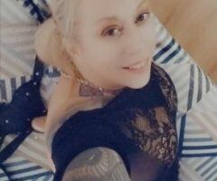 Quad Cities escorts - Blonde Bombshell - Etotic Massages