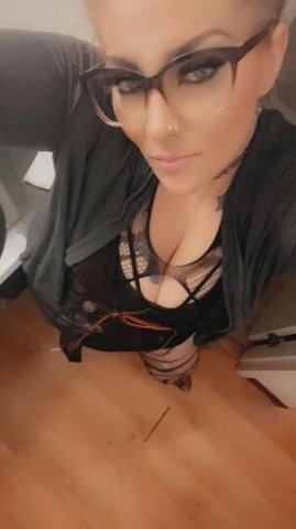 🍭🍭its my pleasure specials today only hhr for a donation of 100 🍭🍭 - 1
