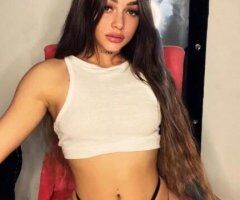 Sexy Hot Latina 🤤😈 - Image 2
