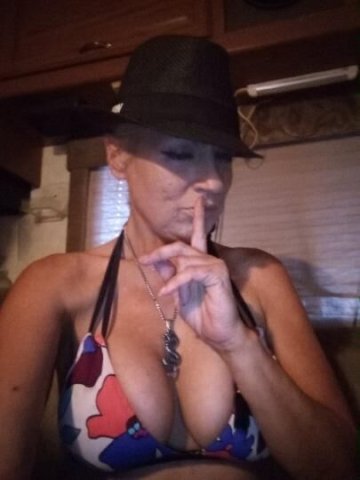 I want You!! I'm a very sensual woman that's going to rock your world - 1