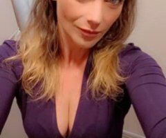 who wants to spend time with this porn model - Image 2