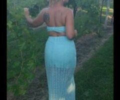 who wants to spend time with this porn model - Image 9