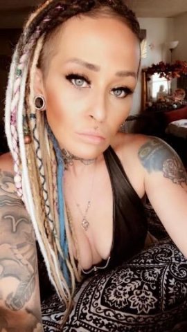 HIGH END QUALITY ESCORT AVAILABLE FOR KMMEDIATE APPTS ALL WEEK.TEXT WITH NAME, TIME AND DAY YOUD LIKE YOURE MIND BLOWN. ***warning. slippery when wet**** - 1