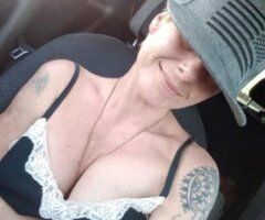 Help me & i will hump u💋💋💋 - Image 1