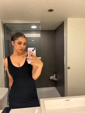 ENJOYING THE AREA 🩷 NEW AROUND TOWN 🔔 INCALLS & OUTCALLS AVAILABLE - 1