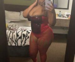 ITS COLD OUTSIDE 🥶 LET THESE THICC THIGHS WARM YOU UP 🥵👅💦 - Image 6