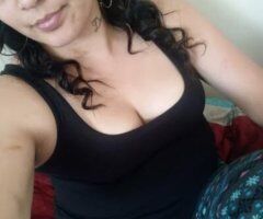 Sexi Milf 🍑💦Next Door🚪👅Call Now 💕 - Image 2