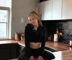 💋💋Leslie Legend Back In Town!! 💋💋 - Image 3
