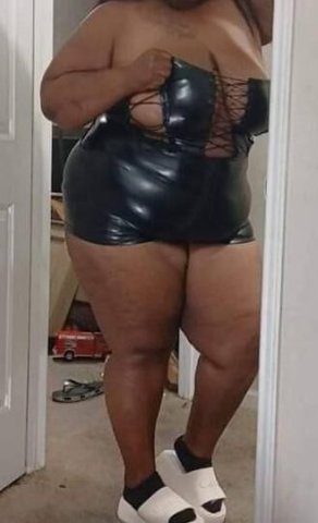 Dick sucker 🤤🤤🤤 wet pussy BBL - 1