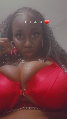 incall and 🚗outcall available 6ft tall⬆ glass of fine🍷 wine 💦supa soaka💦 harley qinn looking 4 generous poka🤪 - 1