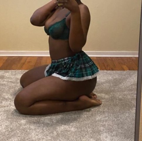 YOUNG HOT BABE😍 - 1