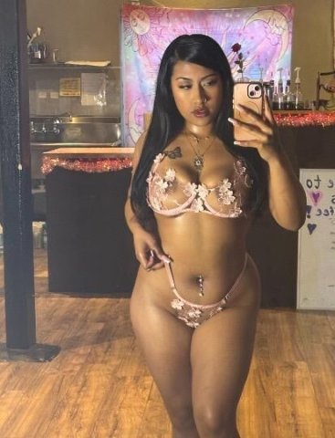 Fijian Indian princess Layla 👑🌺💦 - 1