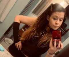 Chicago escorts - every KISS begins with KAYE , lets see how fun you naperville gentlemen can be come out and play