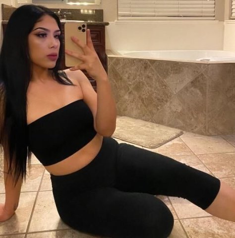 💕 Latina In Town 💕 Hablo Esponal 🥰 - 1