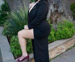 busty curvy big booty beauty~ just visiting ~ dont miss out - Image 7