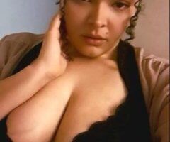 busty curvy big booty beauty~ just visiting ~ dont miss out - Image 10