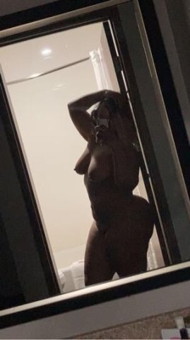 2 POPS FOR 100 INCALL ONLY - 1