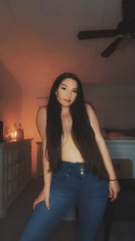 kik me- karter_quinn24💋 I'm available for service 🍆 your place 🍑 or mine 💦 ready now 💥 - 1