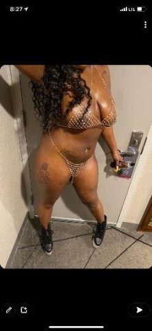 its candy baby hi guys 🇯🇲im jamaican an im loads of fun🌹💄🌸🍒 - 1